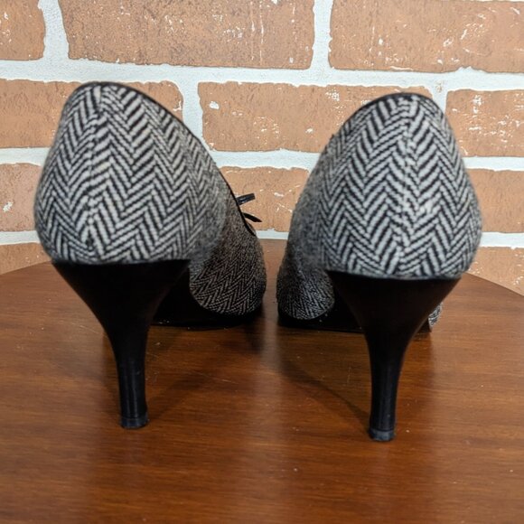Mossimo Tweed Pumps - Picture 3 of 5